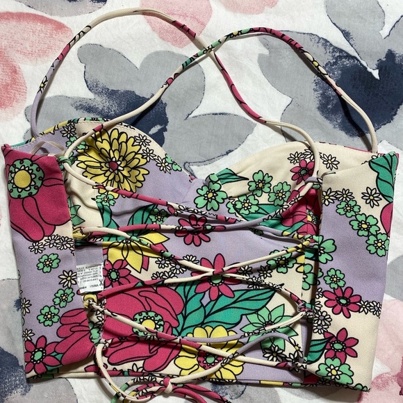 Zara Floral Sleeveless Spaghetti Strap Crop Tank Top Size Medium - Picture 10 of 12